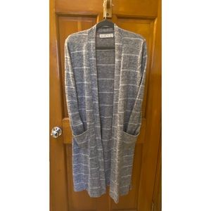 Abercrombie Cardigan - Legging Length with Pockets
